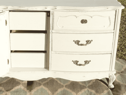 How to Paint a French Style Dresser