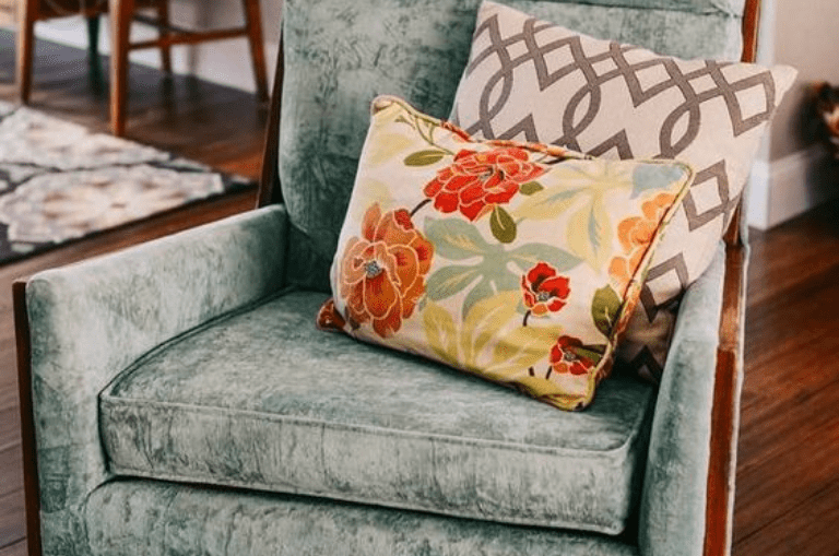 How to Paint Fabric with Dixie Belle Paint